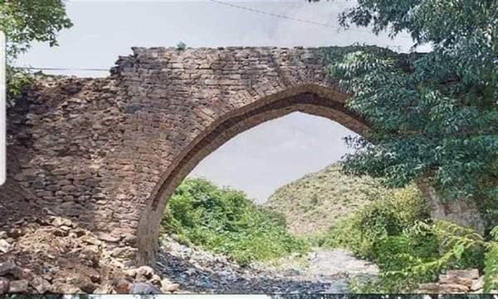 جسر حنان الأثري في جبلة