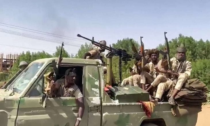 أعلنت قوات الدعم السريع إحكام سيطرتها على مدينة النهود، وتسلم مقر رئاسة اللواء 18 مشاة للجيش السوداني بالمدينة